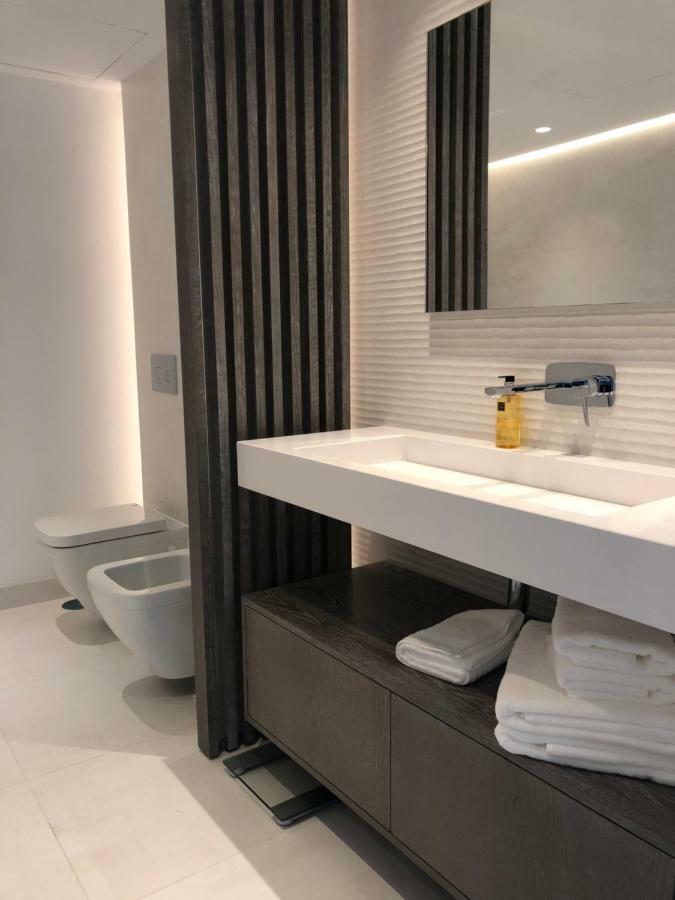 Modern Apartment Puente Romano Marbella Bagian luar foto