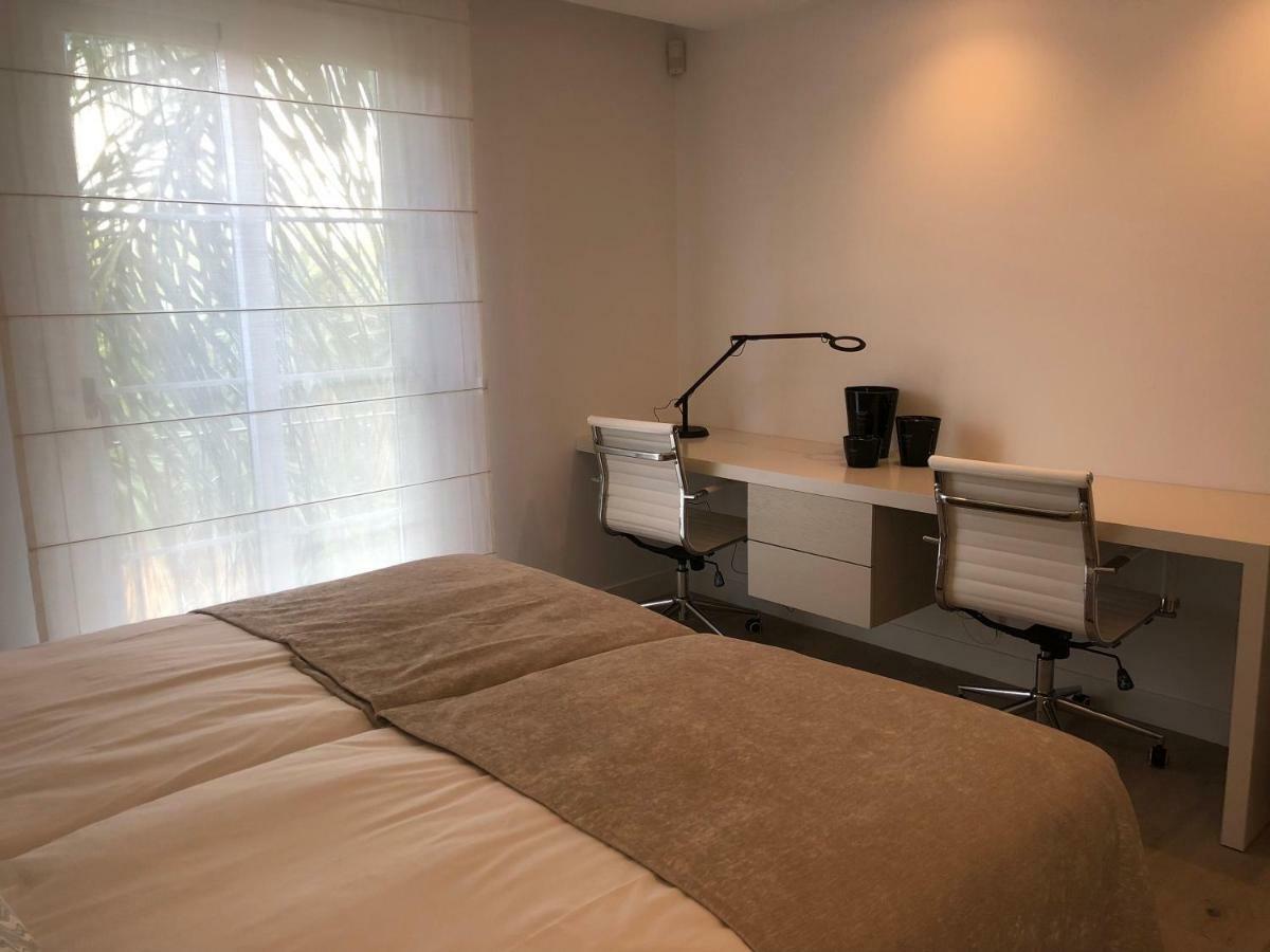 Modern Apartment Puente Romano Marbella Bagian luar foto